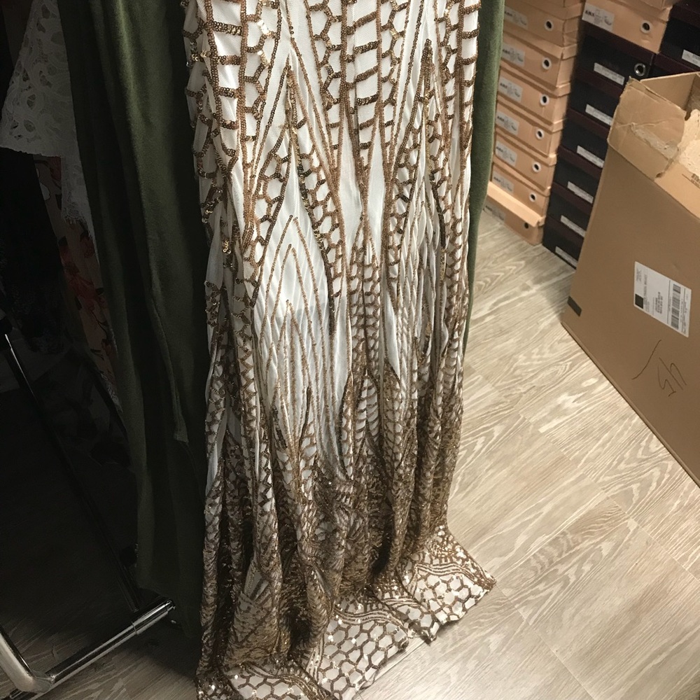 ❤️ Gold Sequin Sheer Sexy Slit Maxi Dress Gown - Picture 6 of 6
